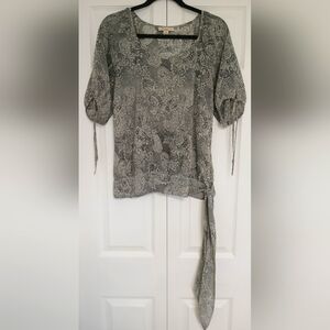 XXI Blouse S Black & Cream